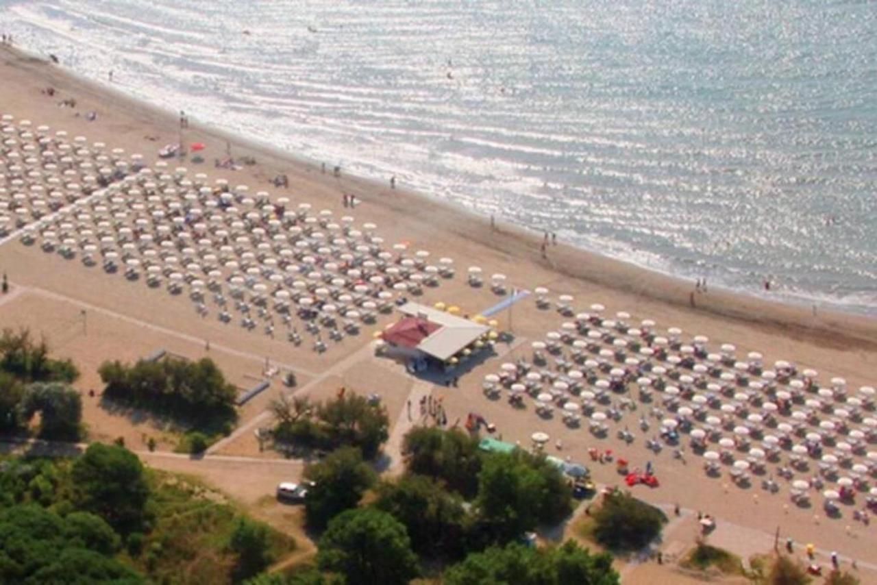 Arco Bungalow Eraclea Mare Dış mekan fotoğraf